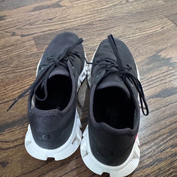 Women's OnCloud X 3 AD Black running shoes Size 6.5 - Picture 2 of 4